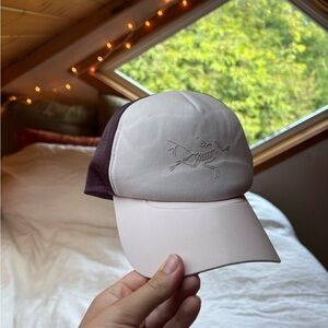 Arc'teryx Purple Cap